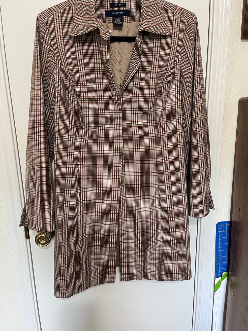 Vintage Jones New York Plaid Trench Coat in Brown and Cream